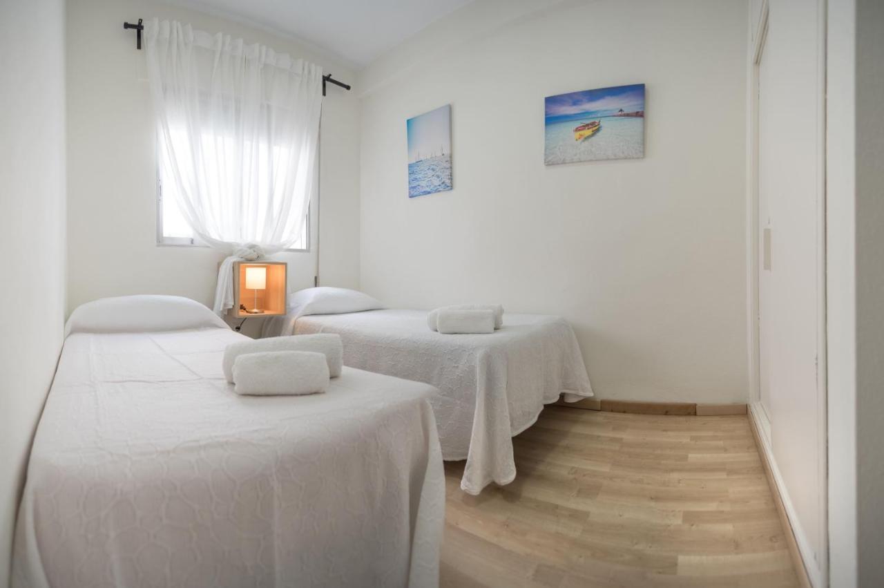 Delfin Playa Basic Ha Apartment Cádiz Exterior foto