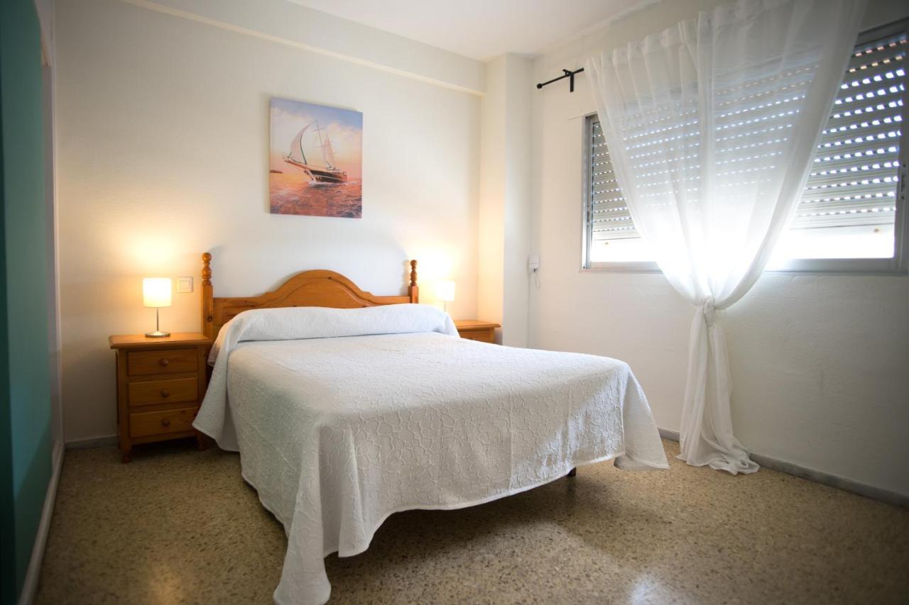 Delfin Playa Basic Ha Apartment Cádiz Exterior foto